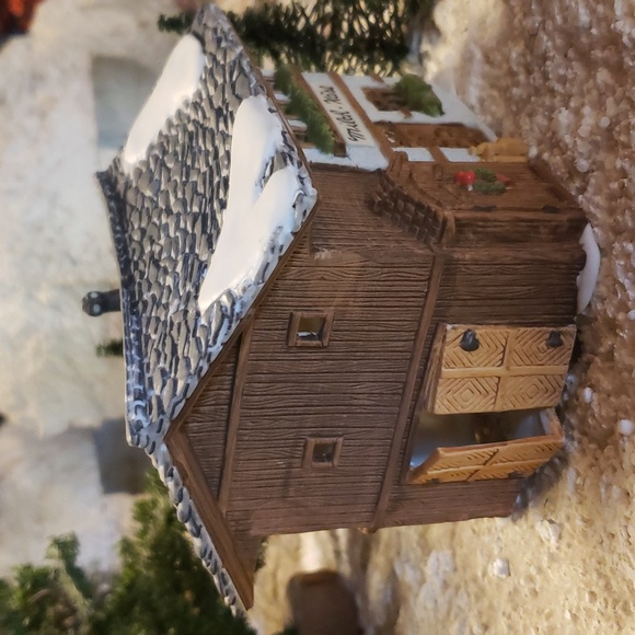 DEPARTMENT 56 - Alpine Village Series - Milch Käse - In Original Box - Picture 5 of 11